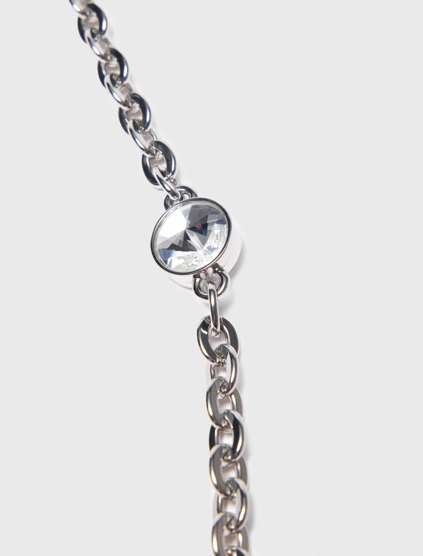 Short rhinestone chain shoulder strap Silvery