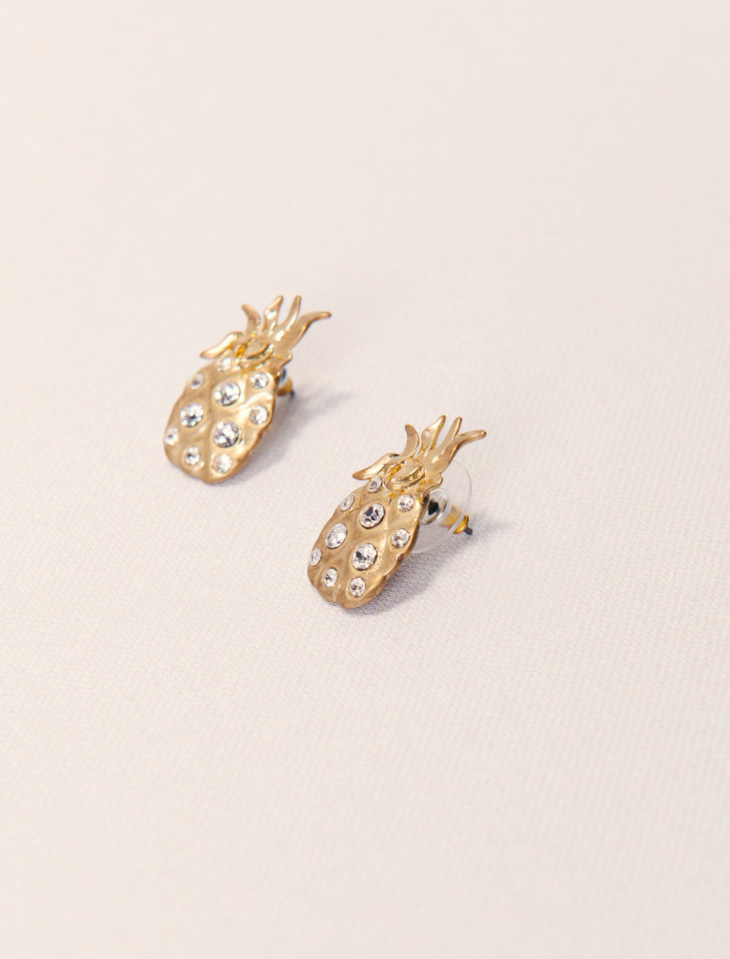 Gold-Pineapple rhinestone earrings