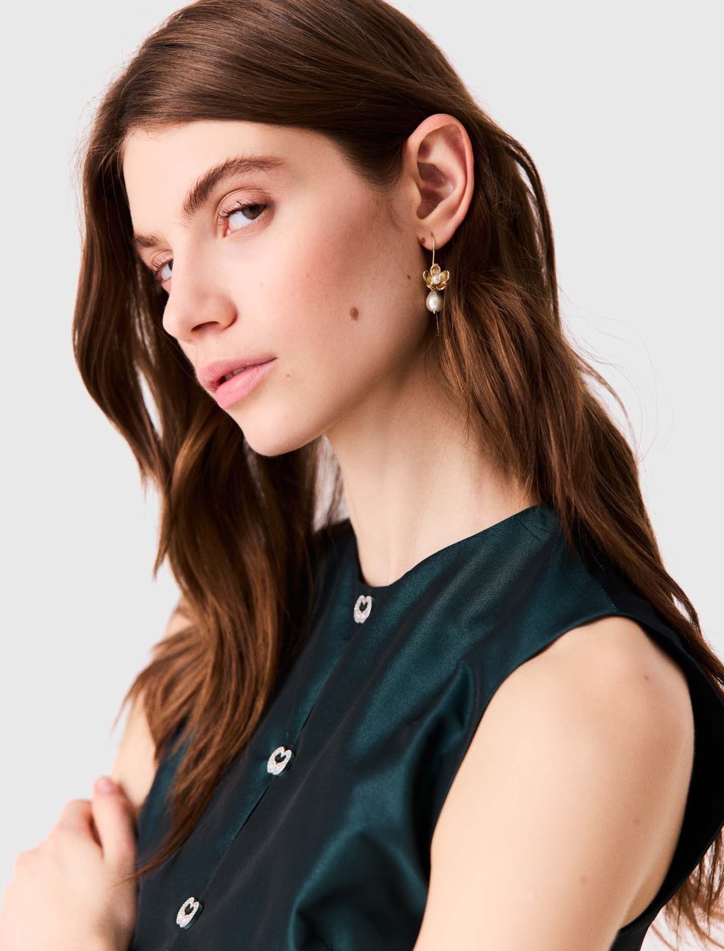 Fine flower earrings Gold