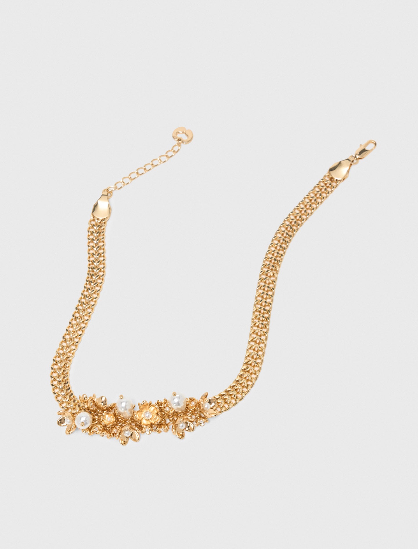 Asymmetric wide chain necklace Gold