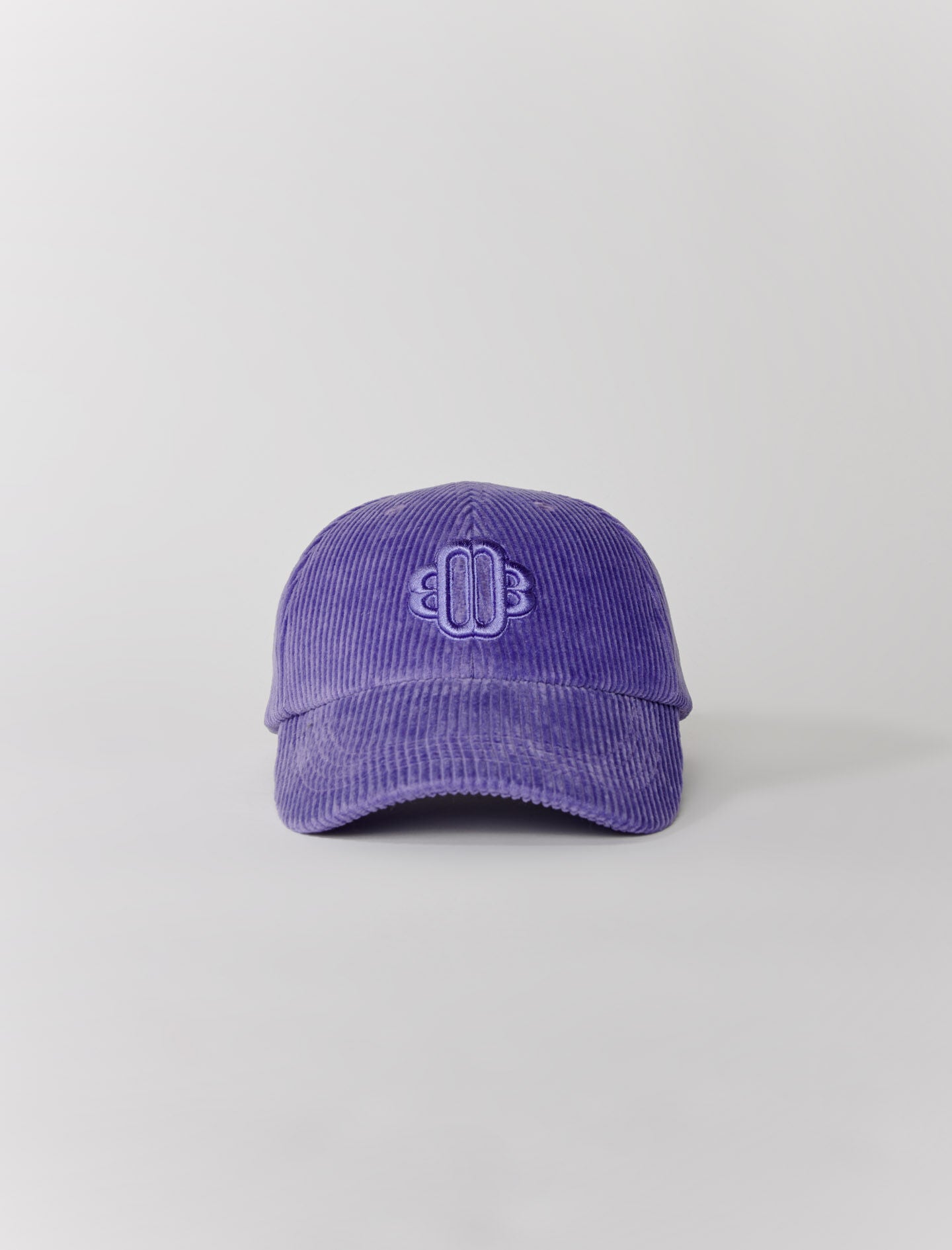 Purple-featured-capinvelvet