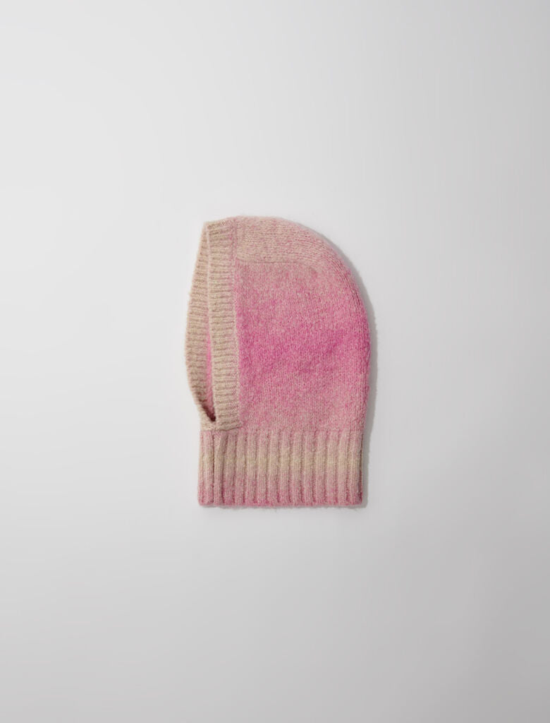 Rose featured GRADIENT KNIT HOOD