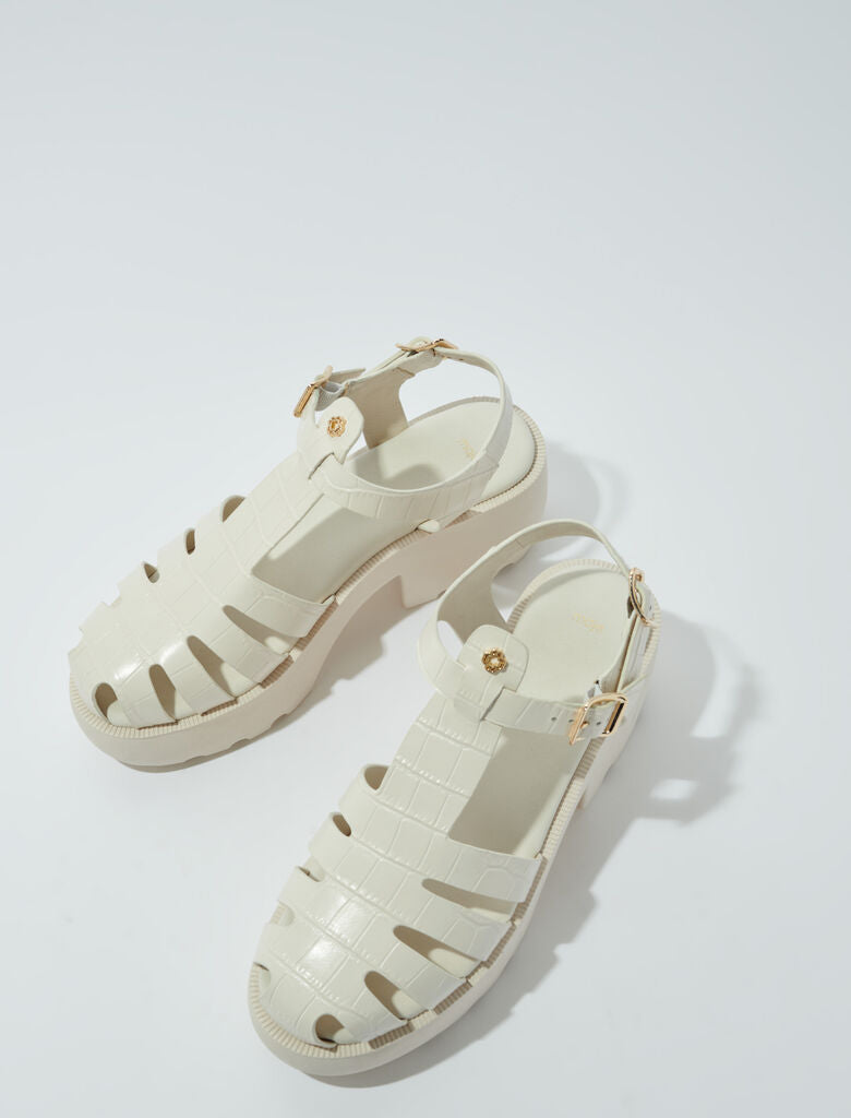 Ecru-Leather sandals with tread