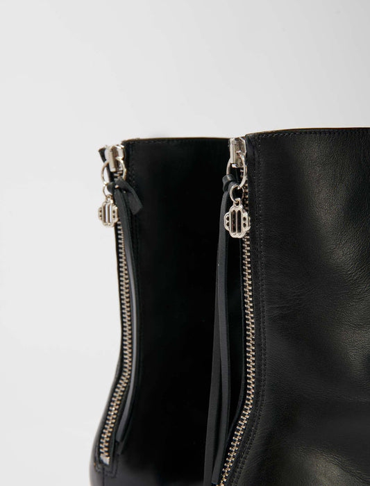 Black  -leather ankle boots
