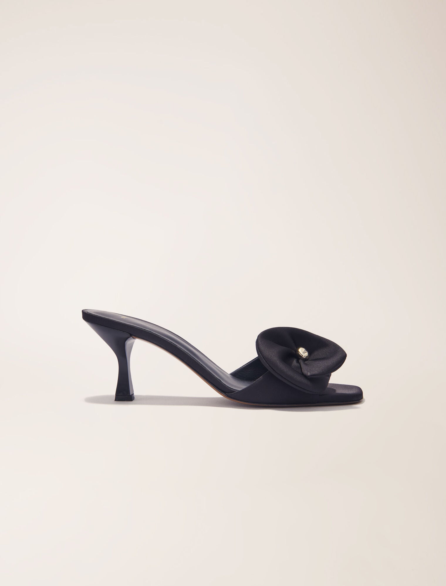 Black-featured-Textile Mules With Satin Flower