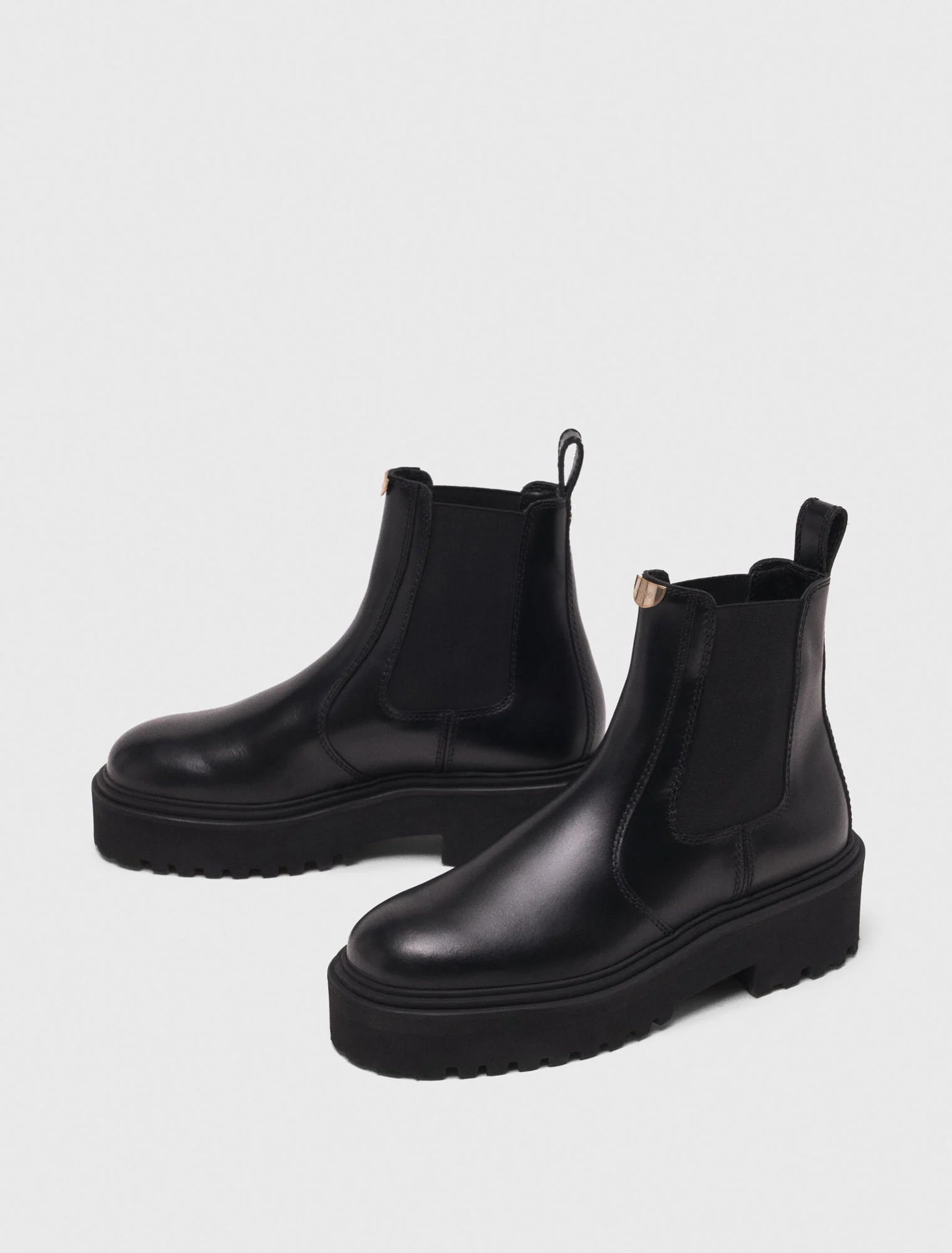 Chelsea boots Black