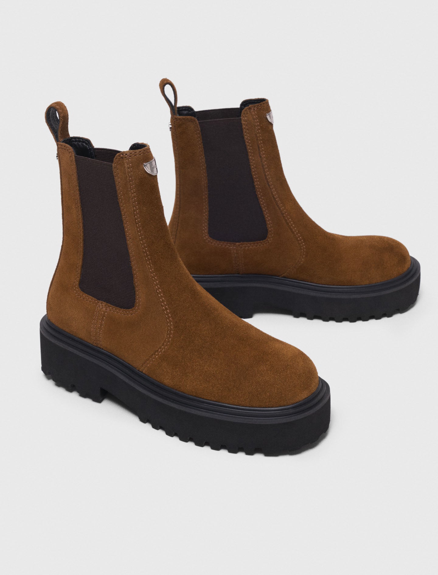 Suede Chelsea Boots Tabacco