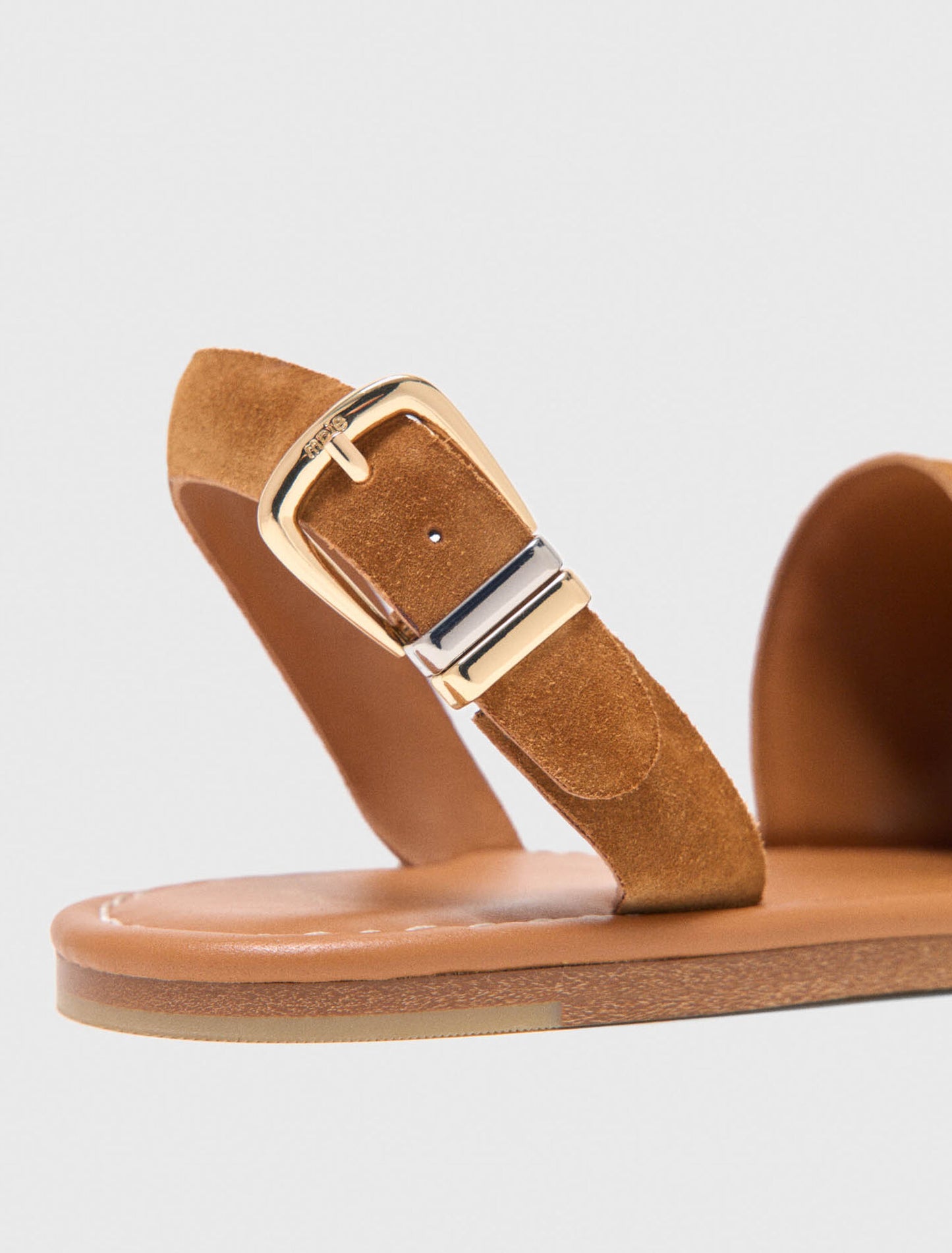 Flat Sandals Camel