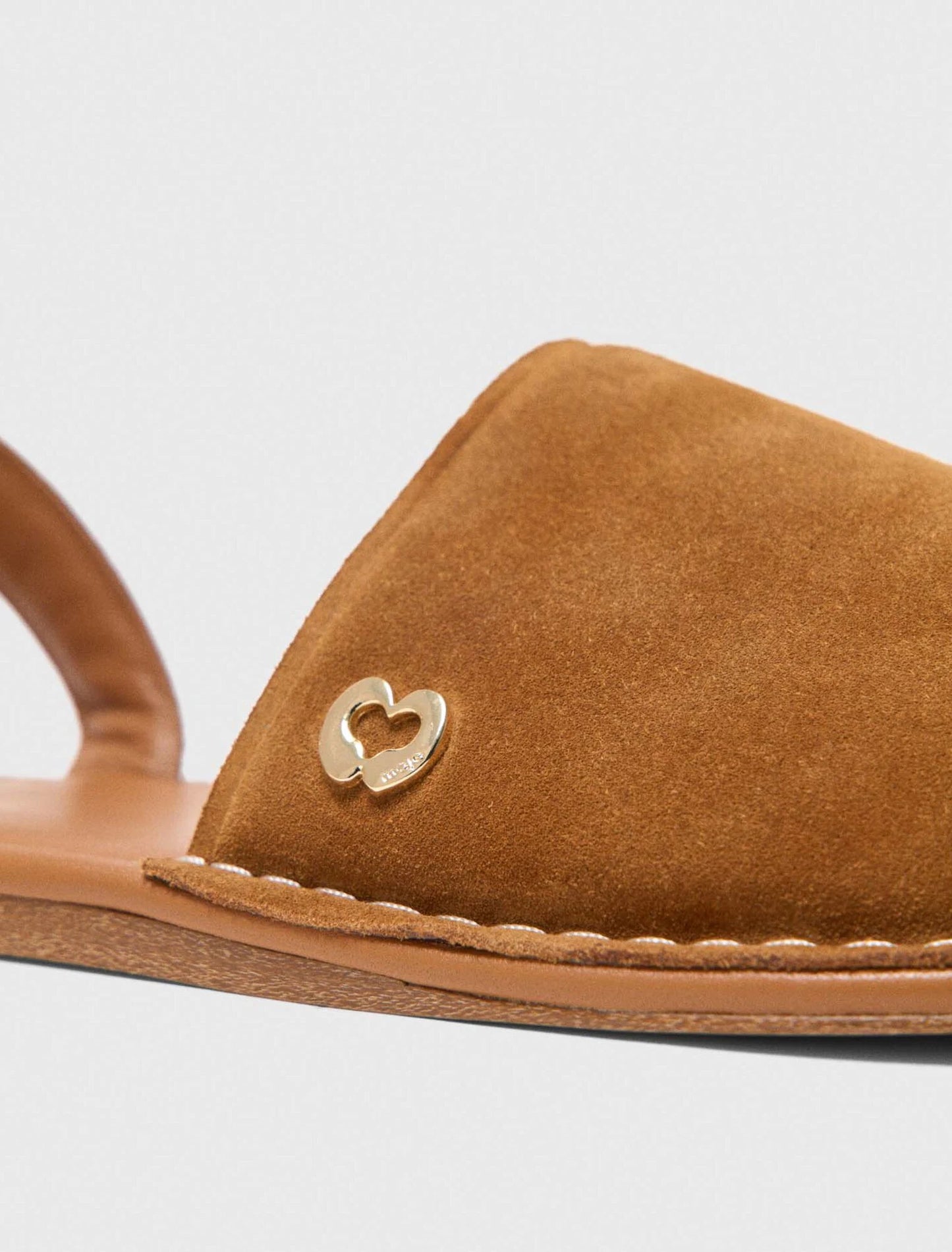 Flat Sandals Camel