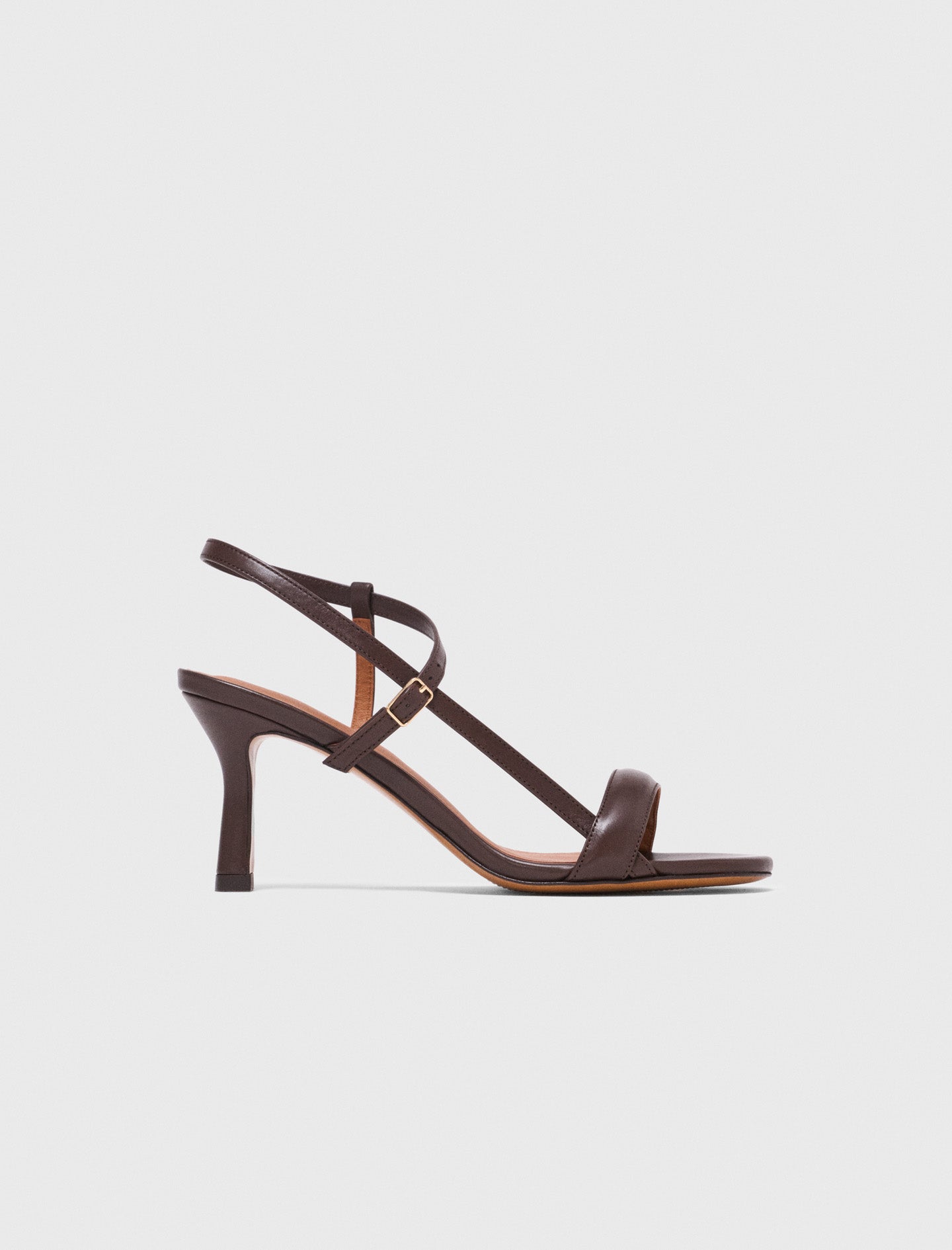 Strappy leather sandals Brown
