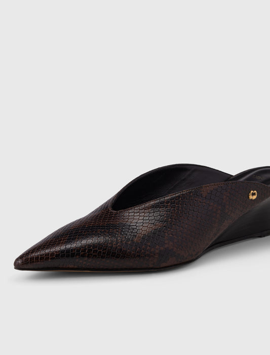 Embossed leather wedge mules Brown Snake Print