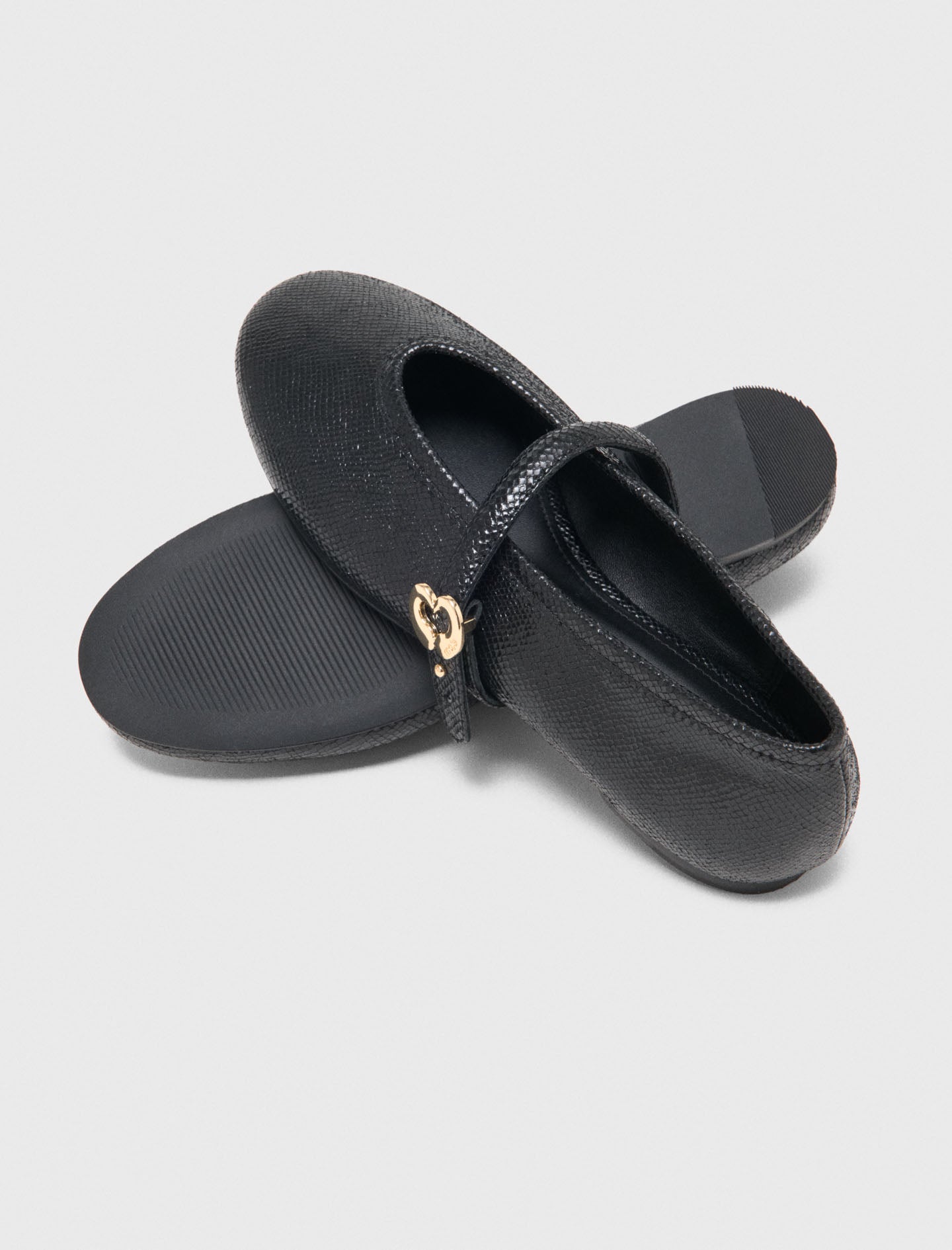 Embossed leather ballet flats Black