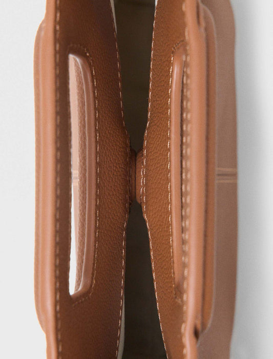 Grained Leather M Bag Cognac Brown