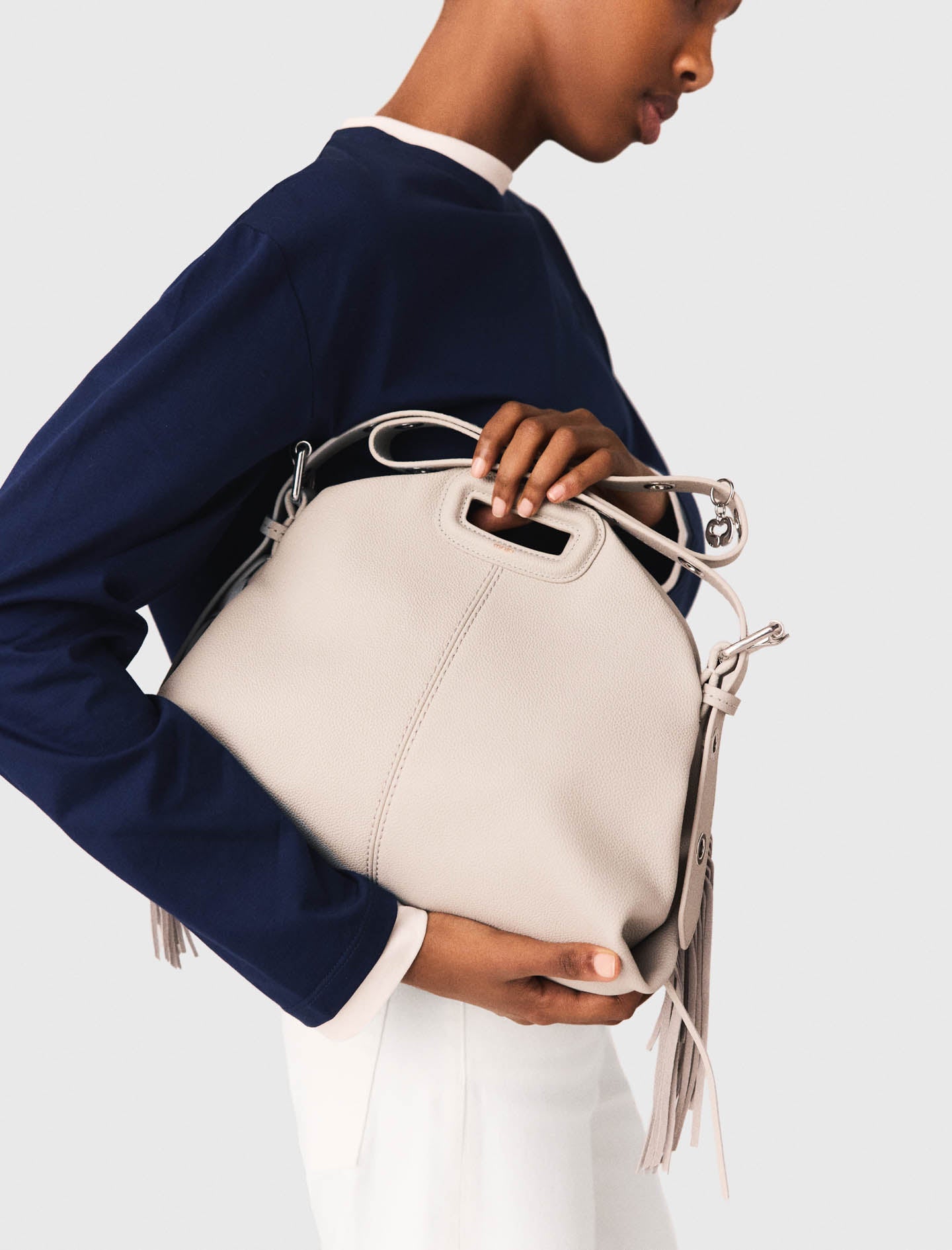 Grained Leather Miss M Bag LIGHT GREY