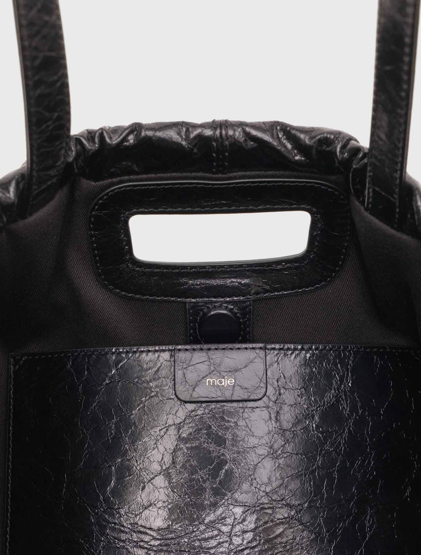 Crackled leather M Tote bag Black