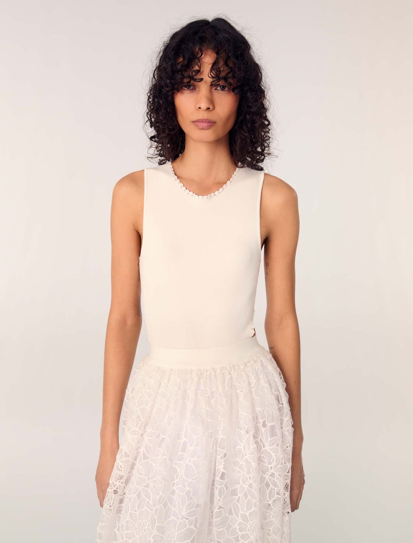 White-Backless Jewellery Neck Bodysuit