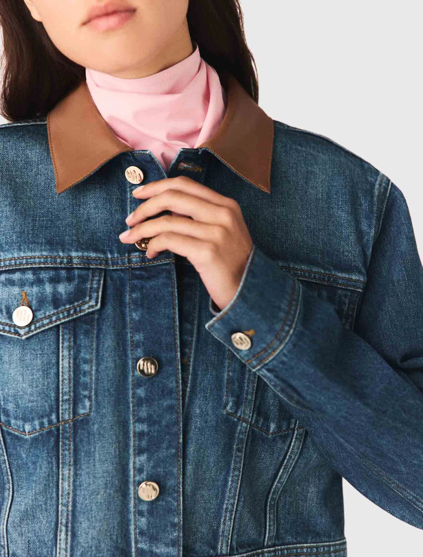 Denim Jacket With Leather Collar Blue