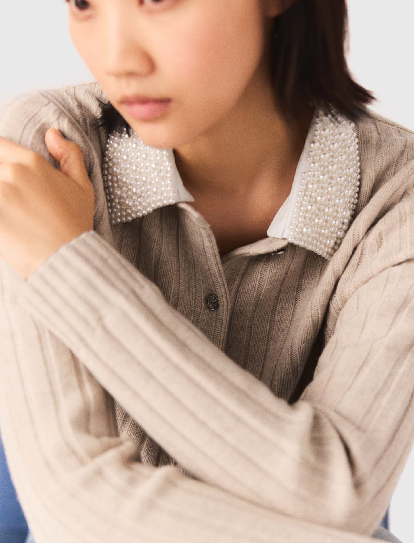 Cardigan With Removable Bead Collar BEIGE