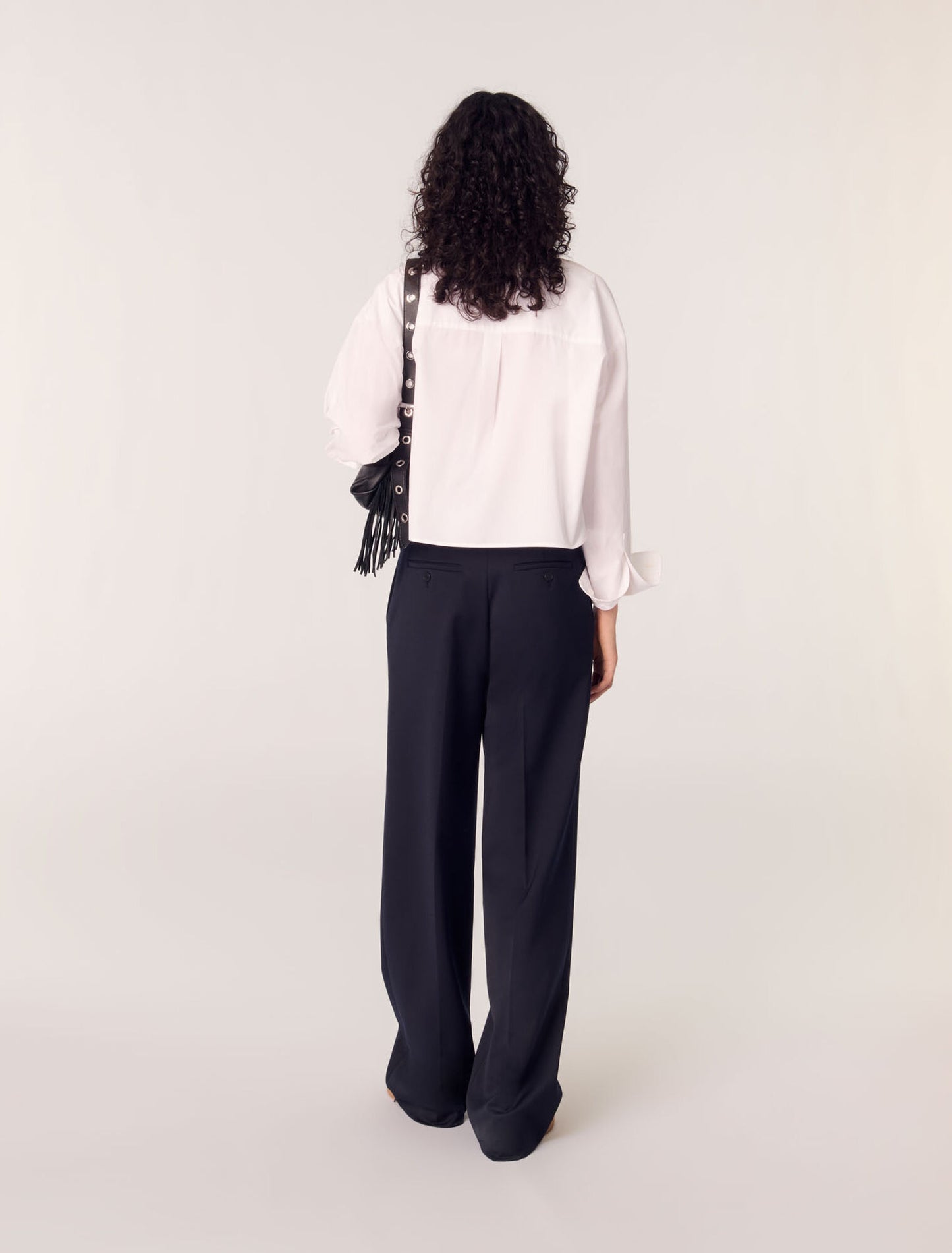 White-Short shirt with embroidered collar
