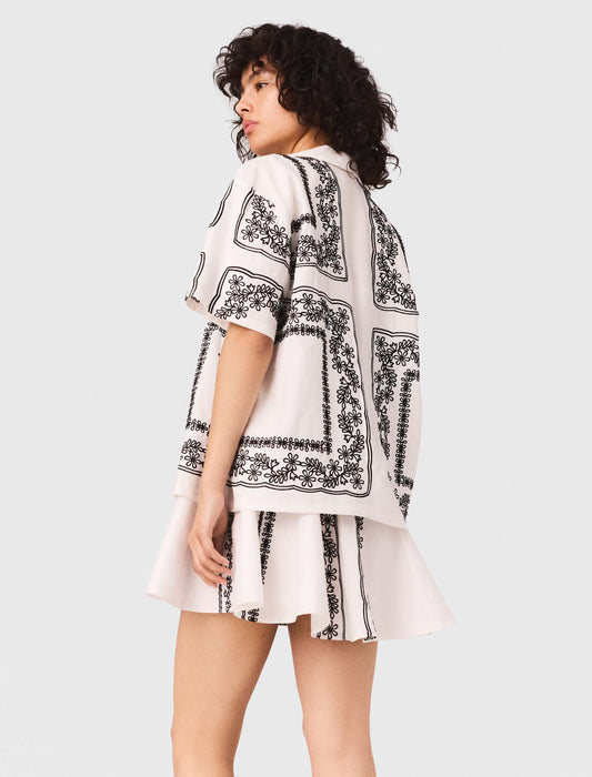 Ecru / Black Short sleeve embroidered shirt