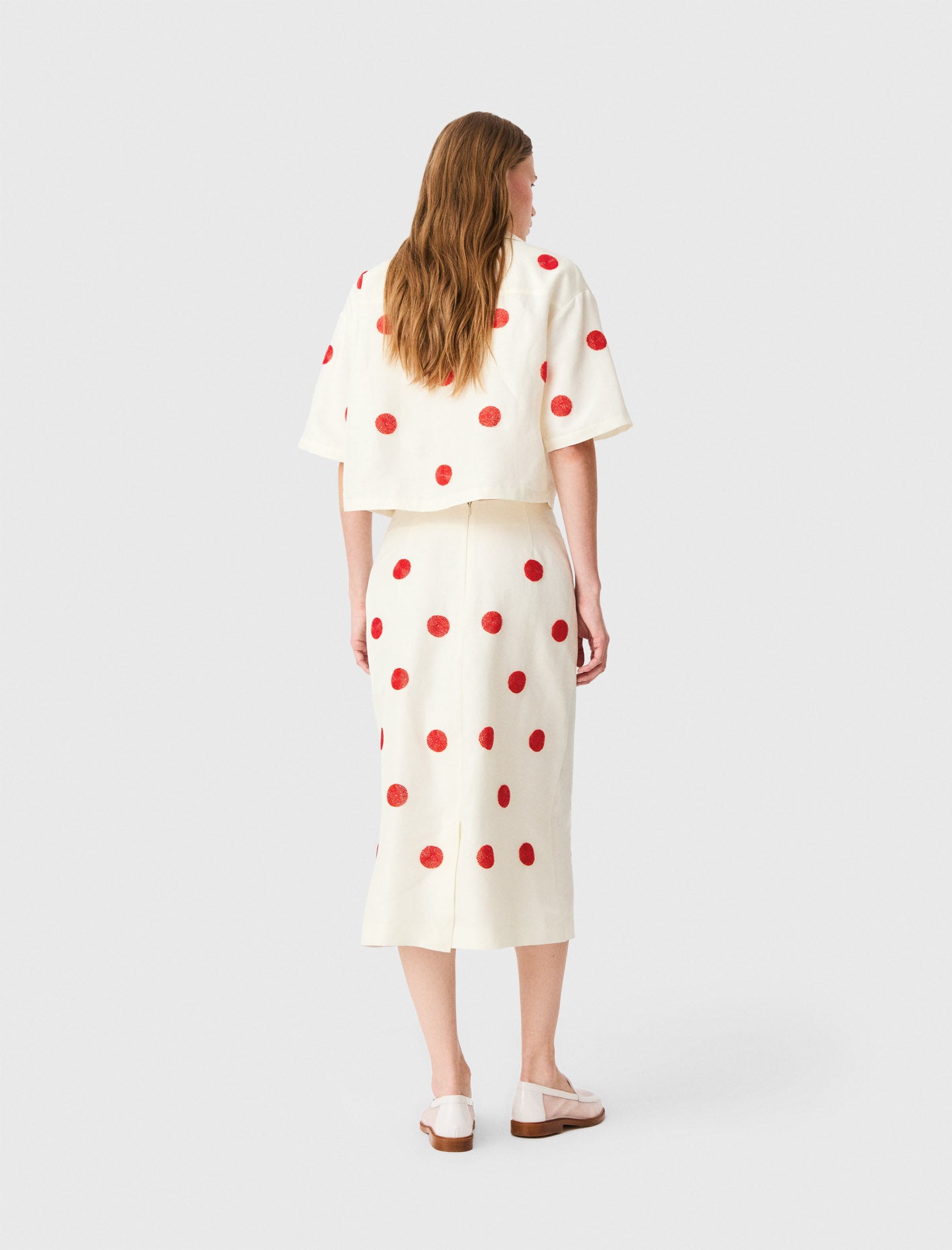 Embroidered linen and silk shirt White