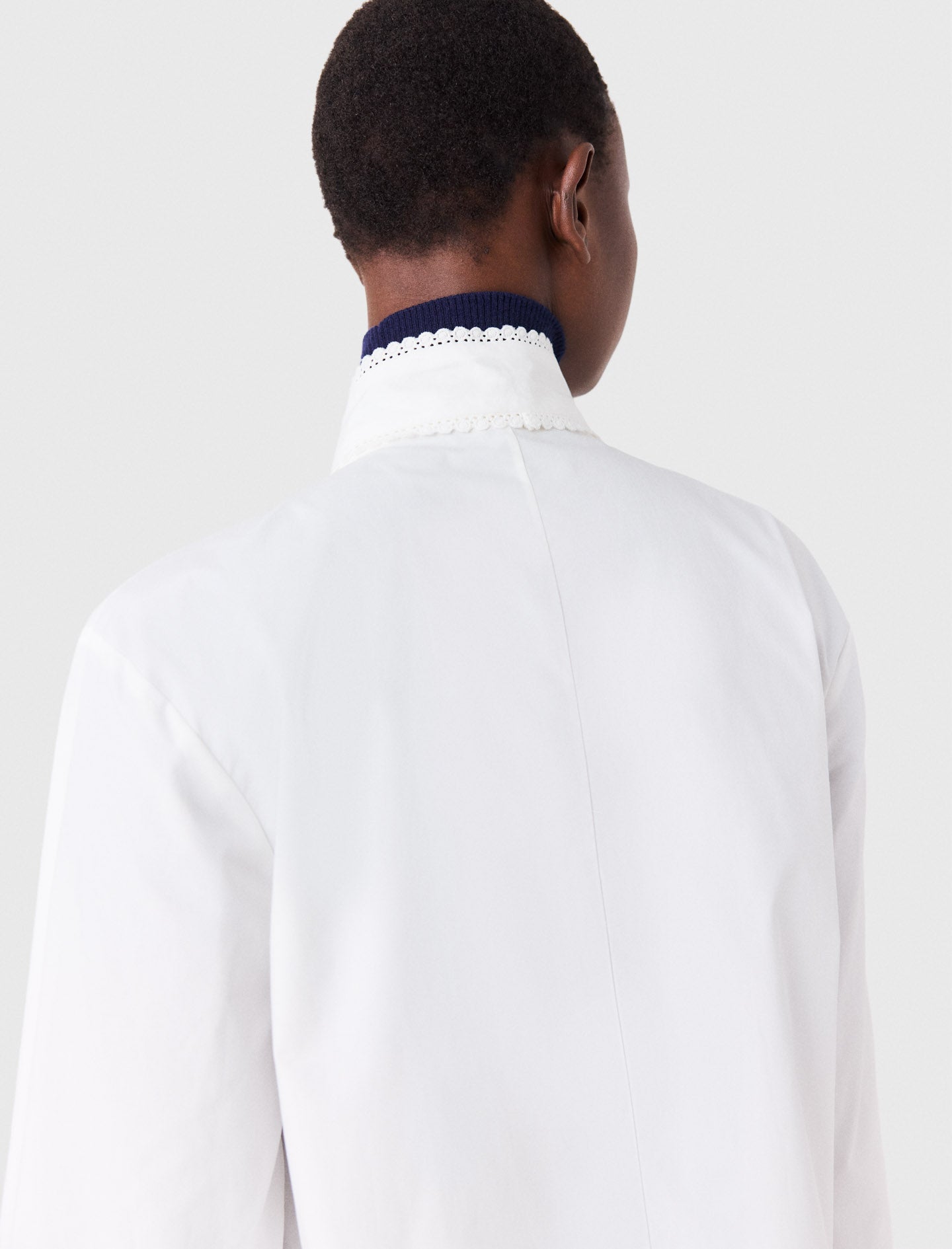 Shirt with removable pussy bow White