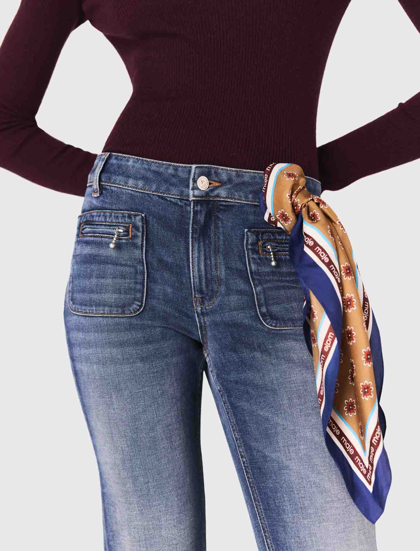 Bootcut jeans with zip pockets
