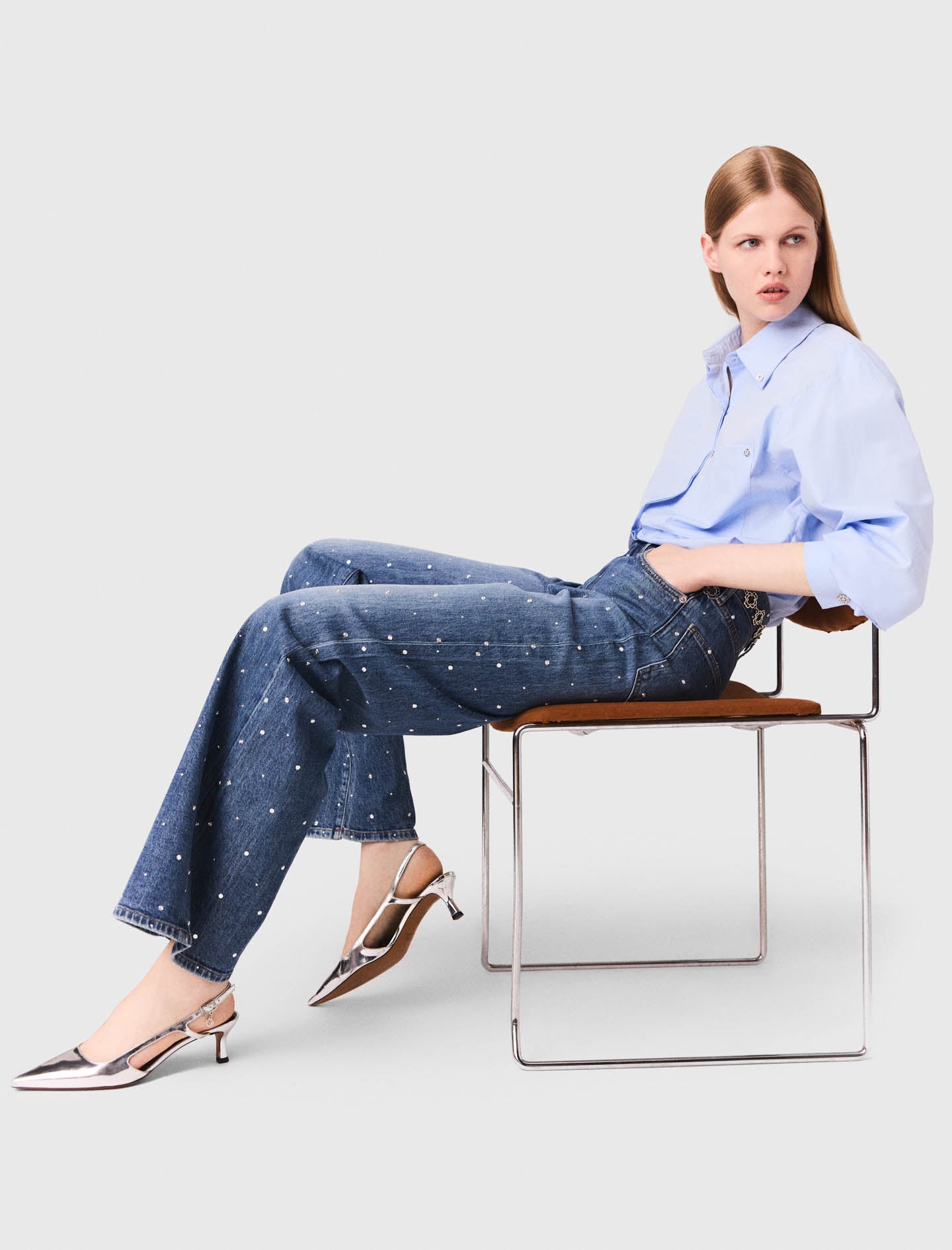 Wide denim jeans with studs