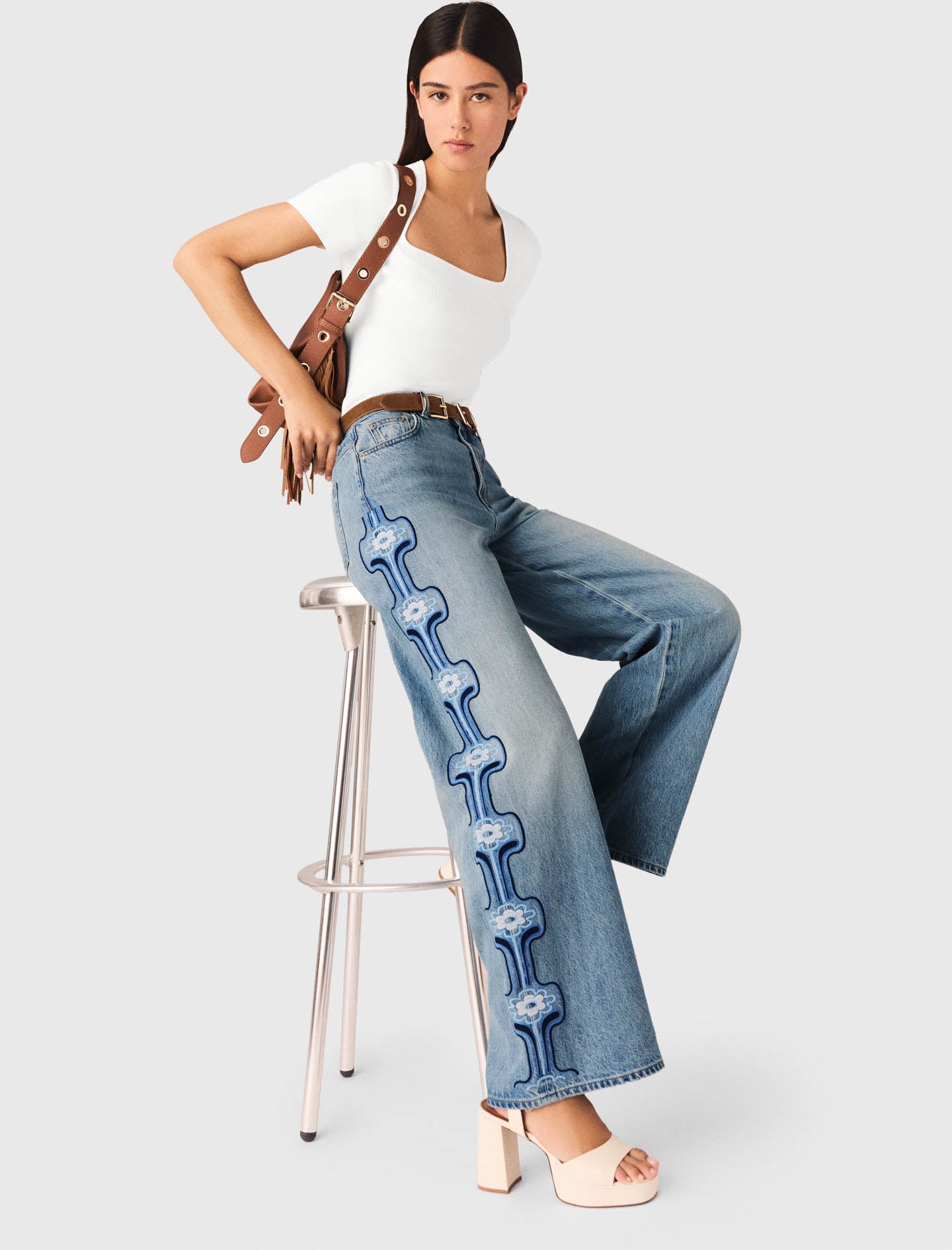 Floral Embroidered Wide-Leg Jeans Blue
