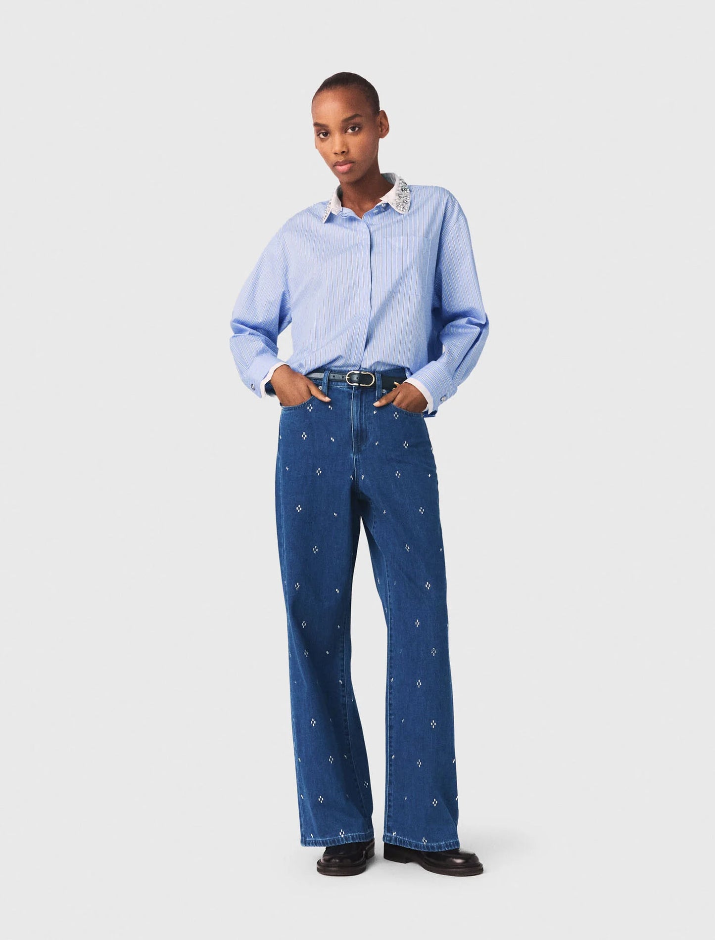 Wide jeans with rhinestones