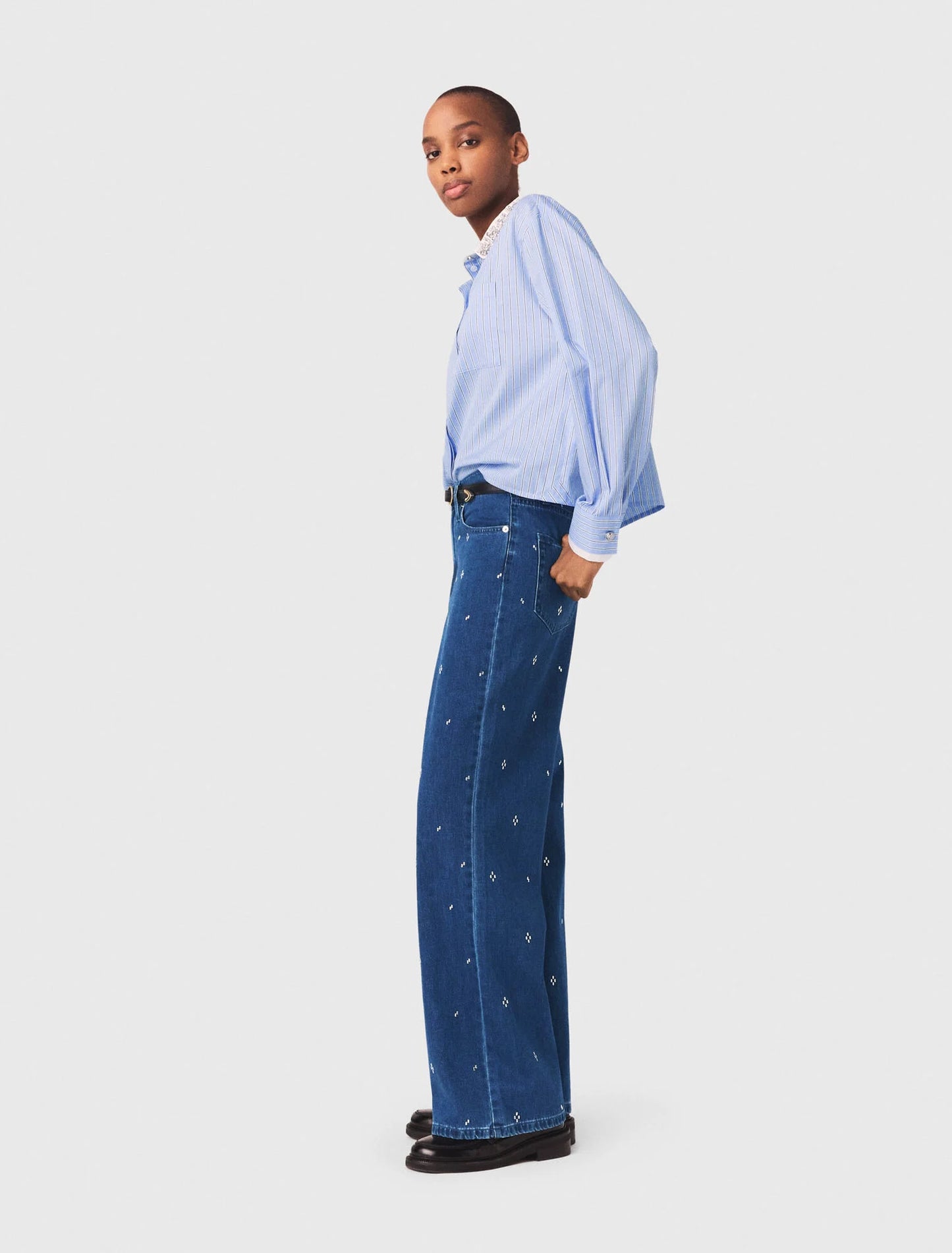 Wide jeans with rhinestones