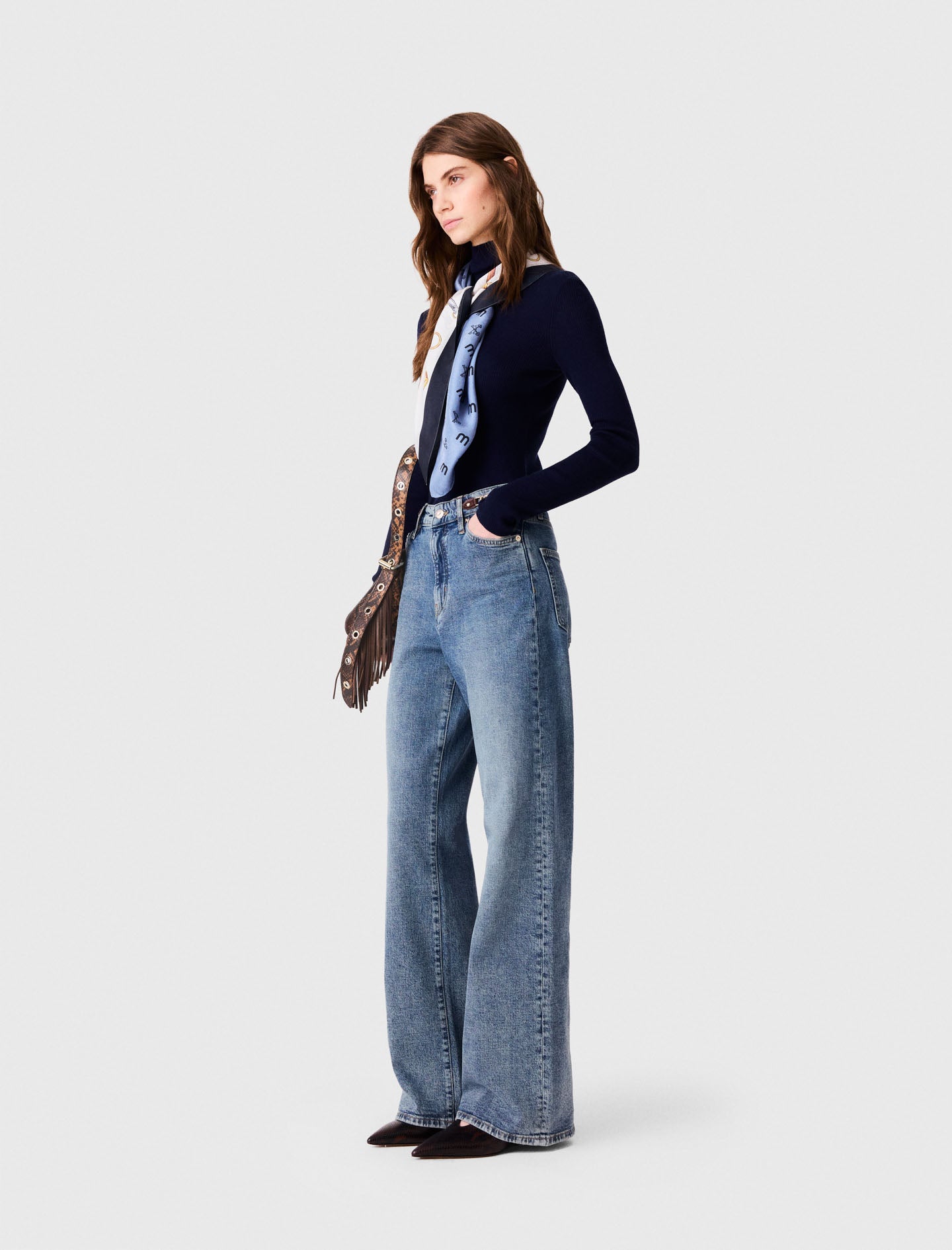 Wide-leg leather buckle jeans Blue
