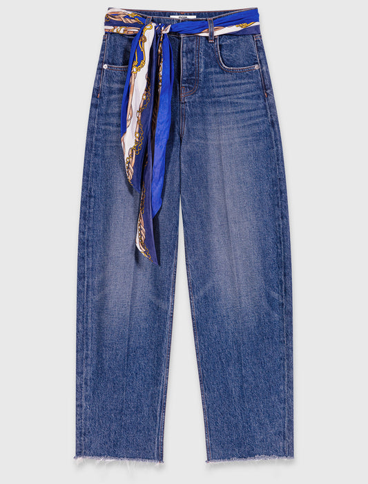 Carrot-cut jeans with a twilly Blue