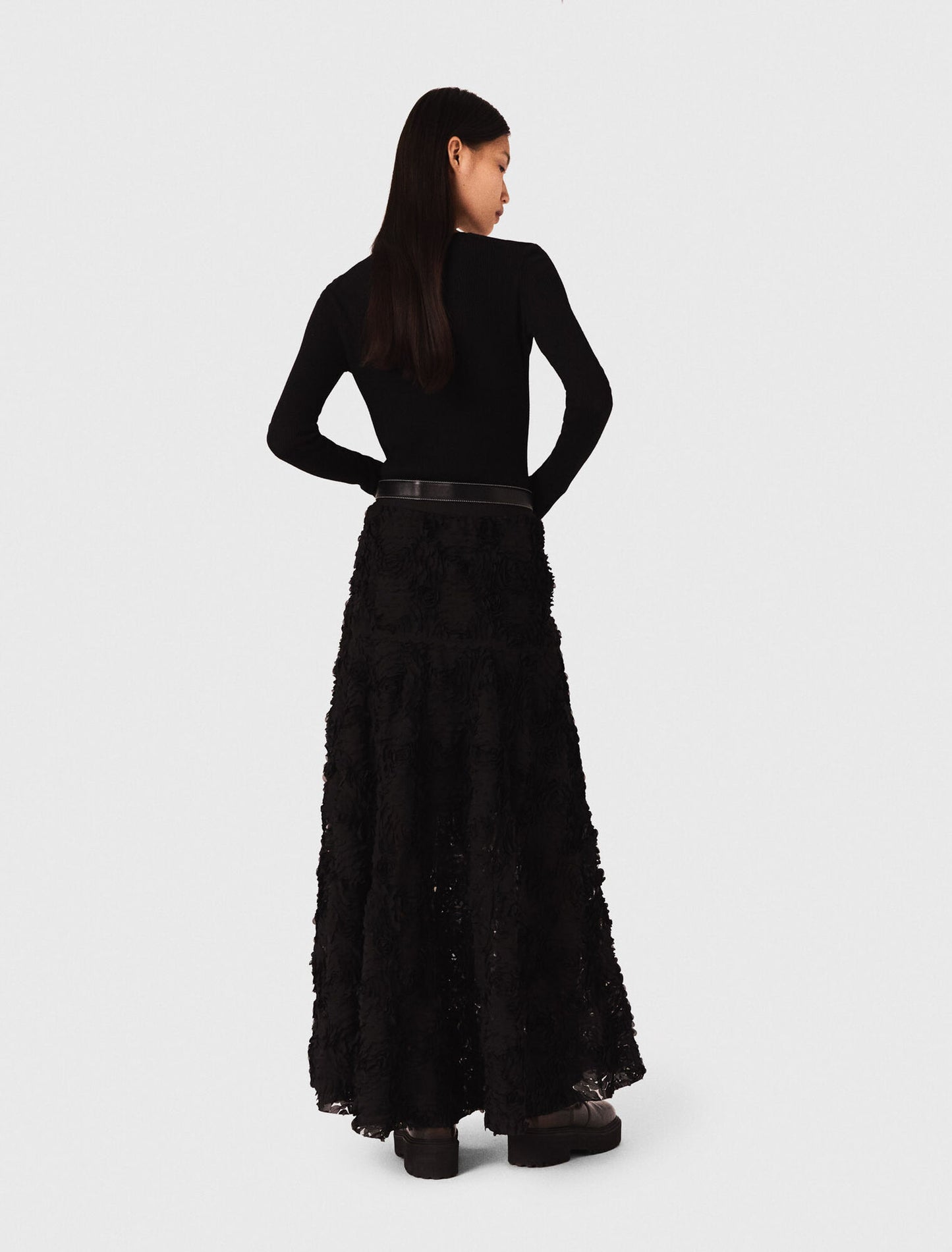 Long embroidered skirt Black