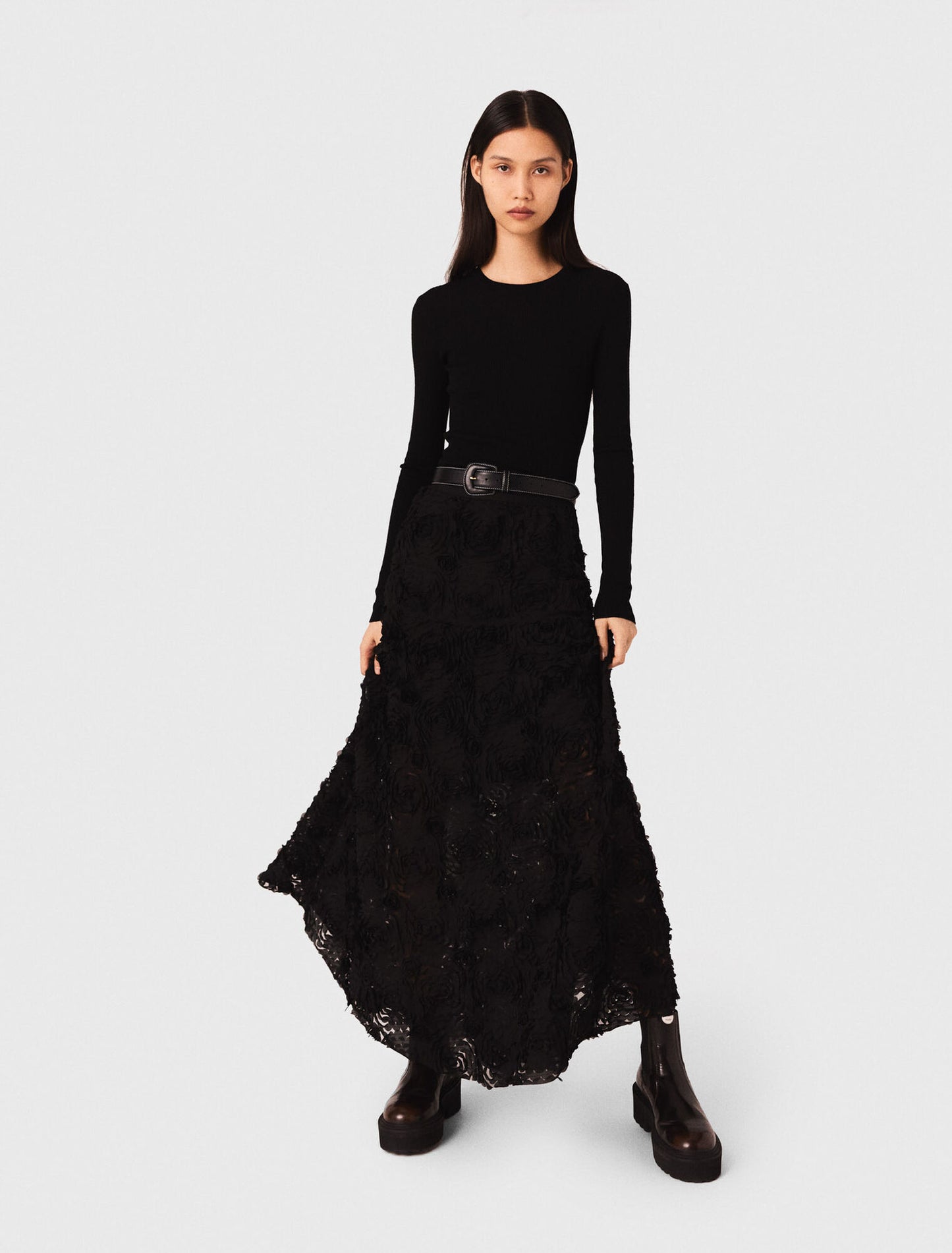 Long embroidered skirt Black
