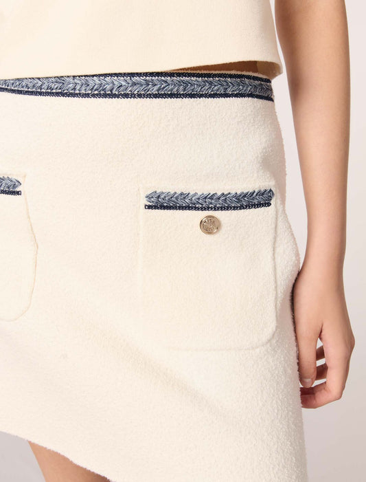 Ecru-Short skirt with contrasting trim