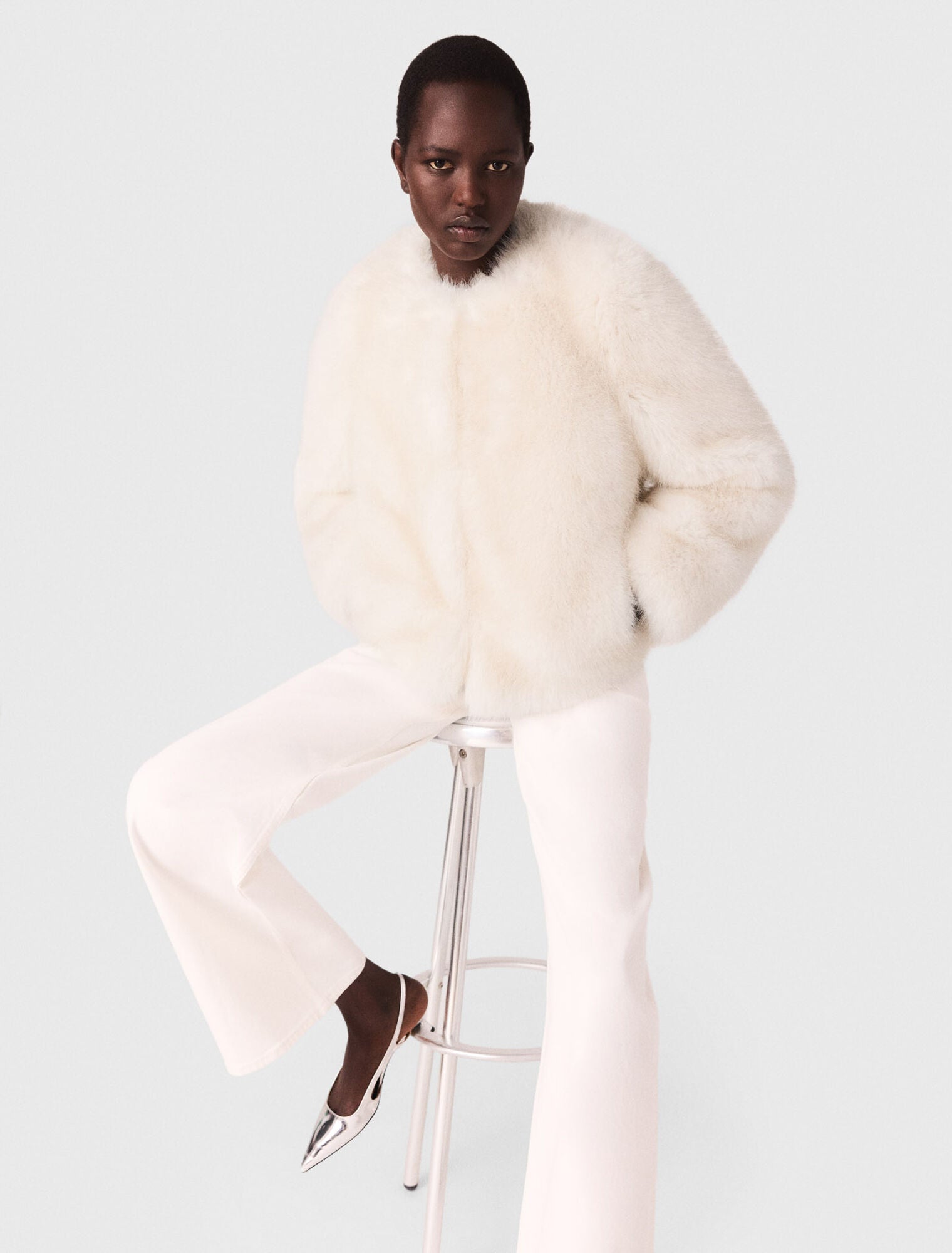 Short faux fur jacket