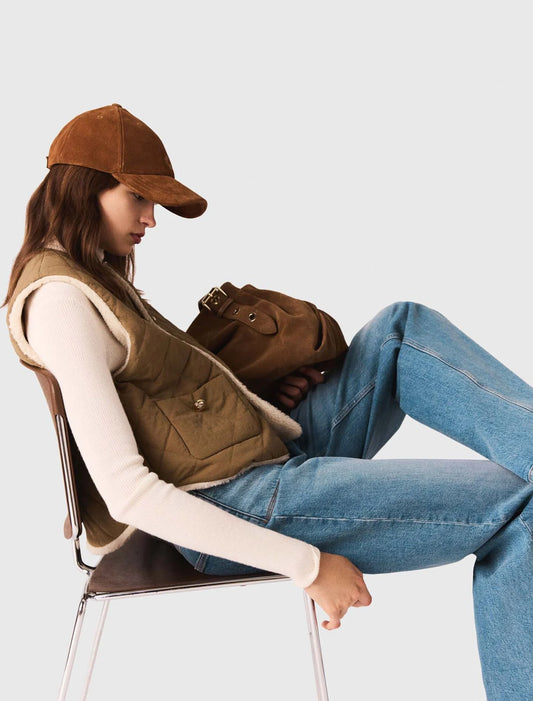 Short sleeveless puffer jacket Ecru Khaki