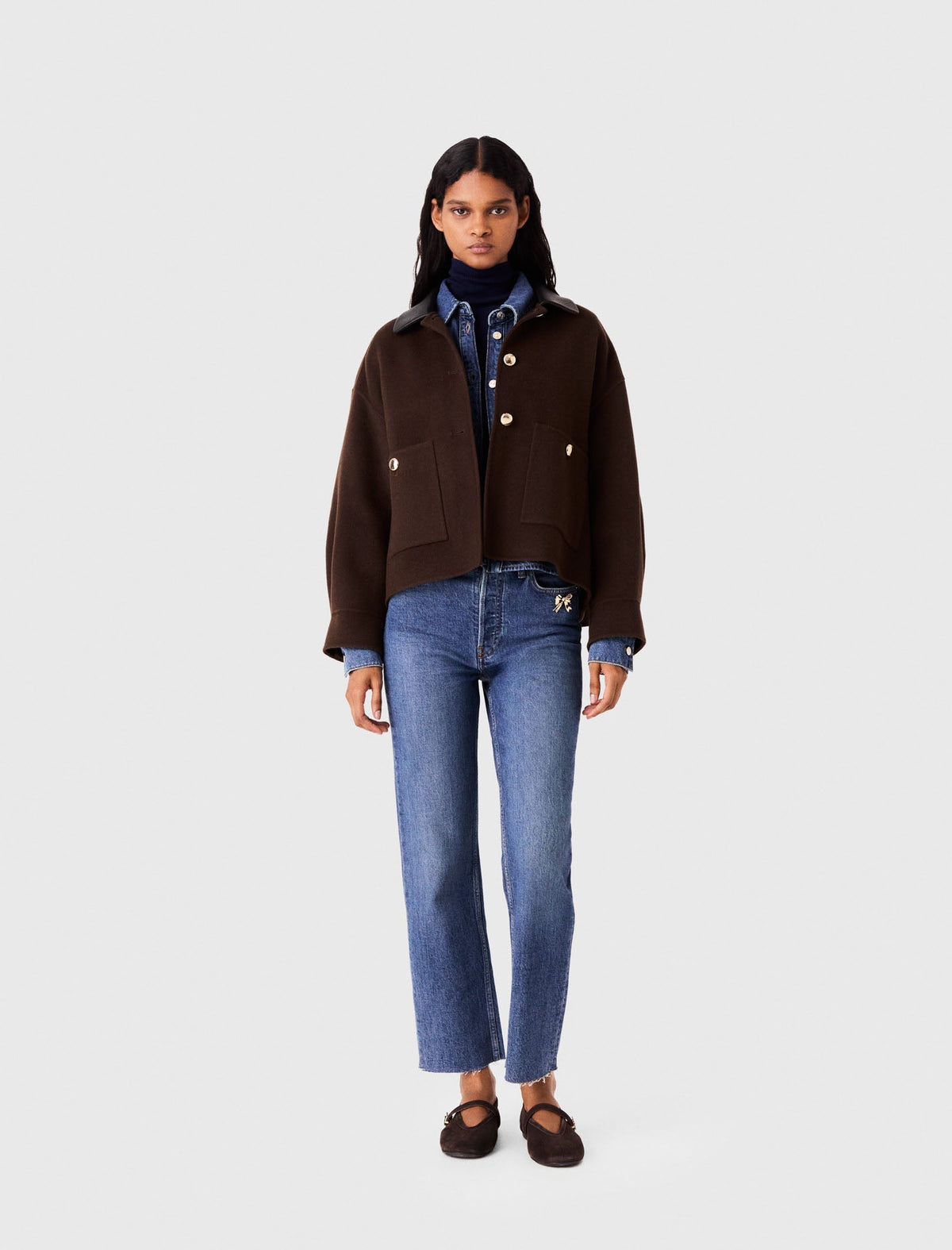 Short Wool Jacket With Pleated Back Brown