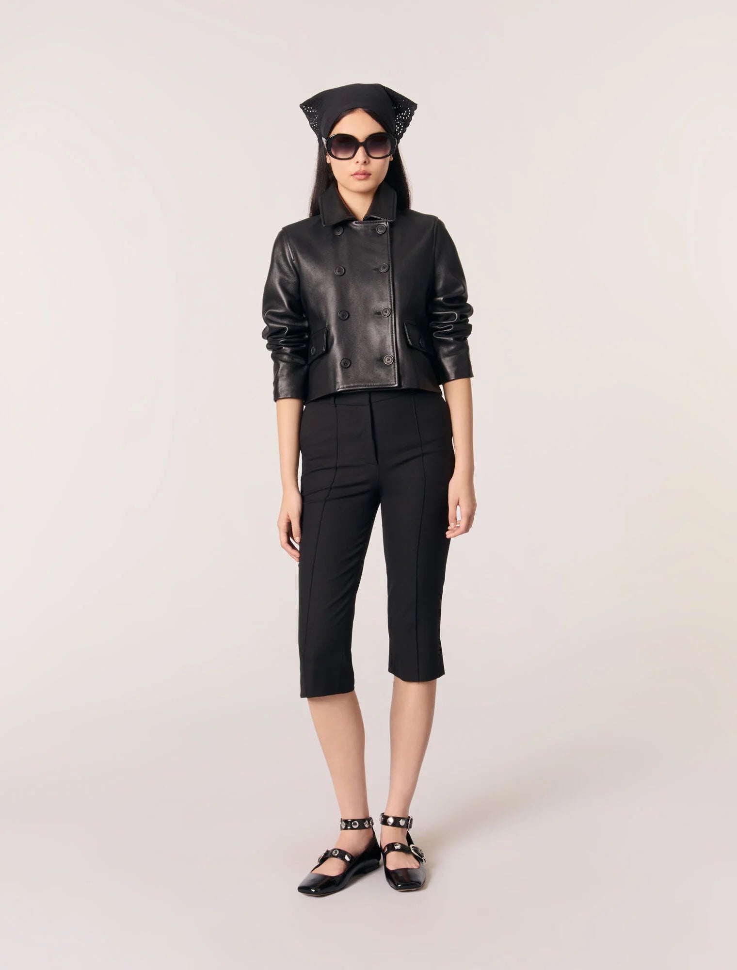 Black-featured-Capri Suit Trousers