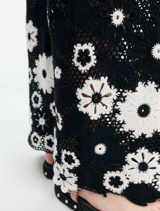 Black / White-Floral crochet trousers