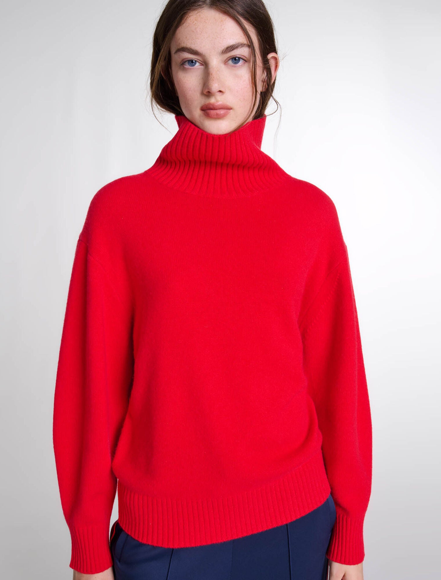 Red  -High-neck cashmere jumper