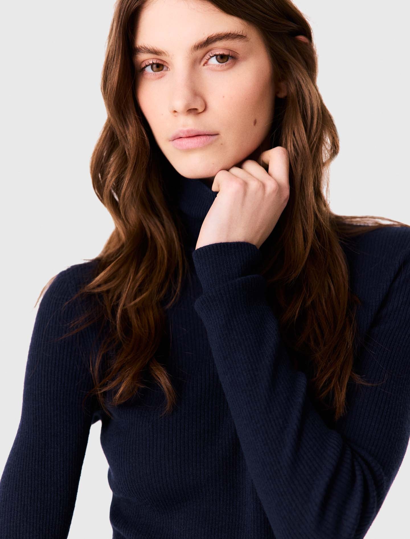 Second-skin high-neck jumper Navy