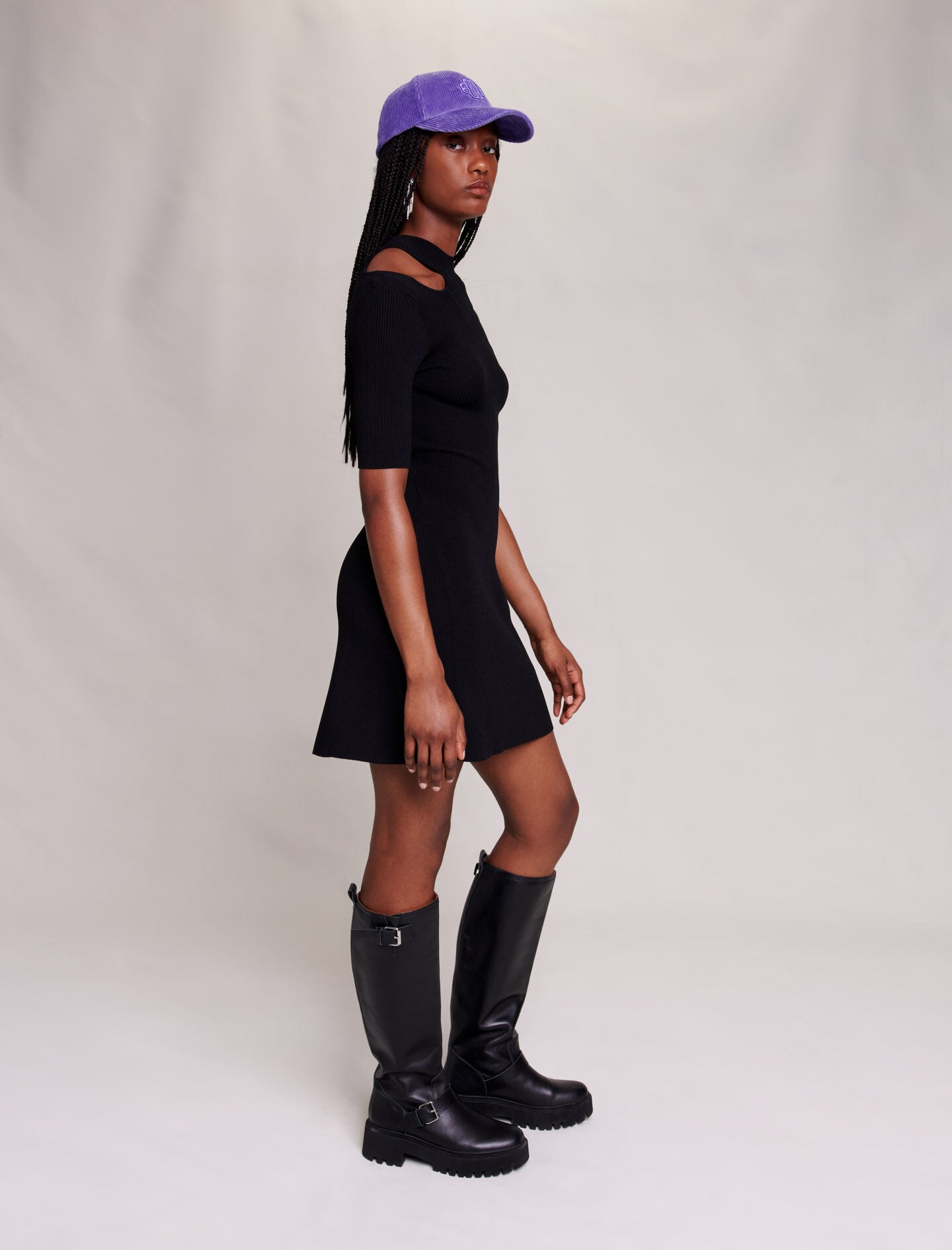 Black-cutaway short dress