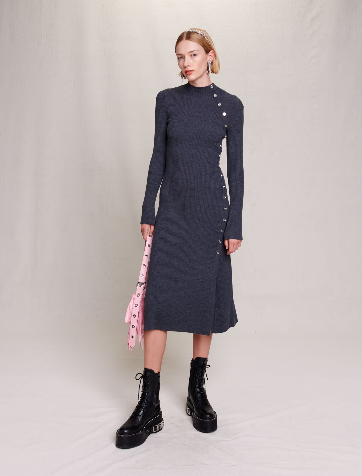 Grey-featured-knitmaxidress