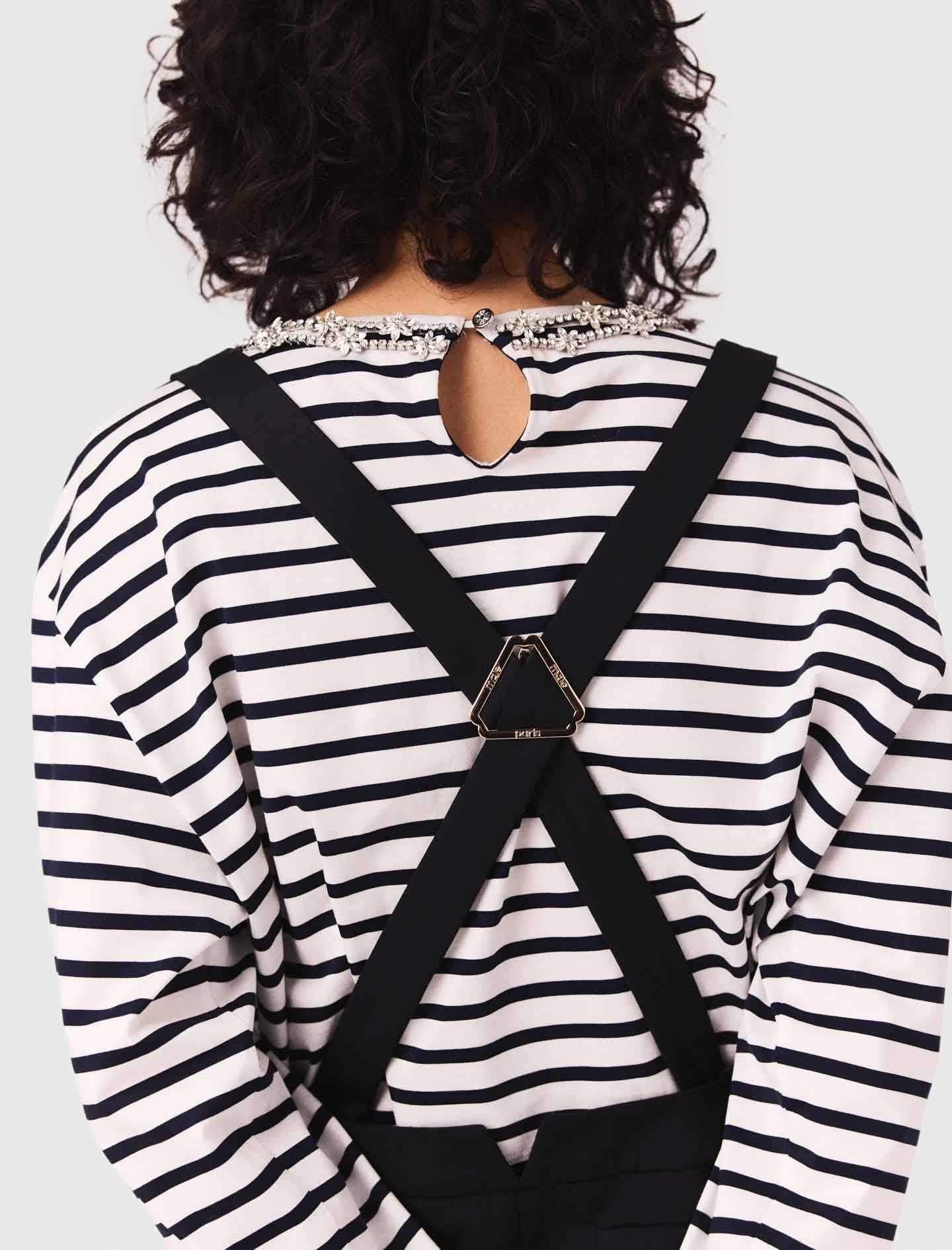 Pinafore strap dress