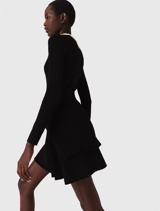 Short beaded-collar knit dress Black