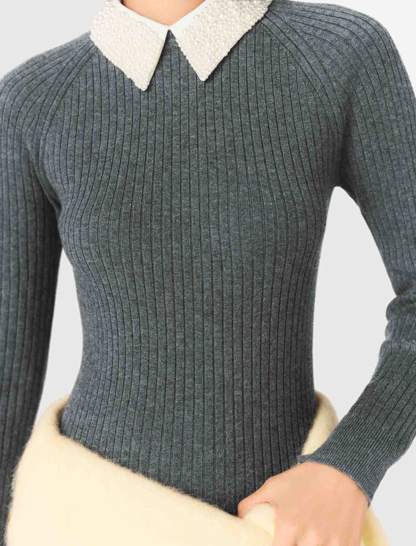 Beaded-collar short knit dress GREY