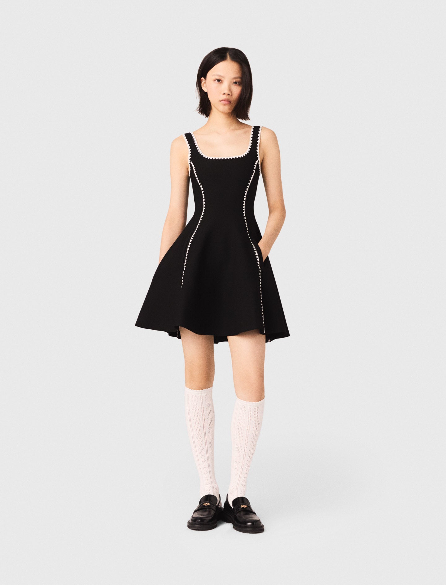 Short Dress With Topstitch Details BLACK
