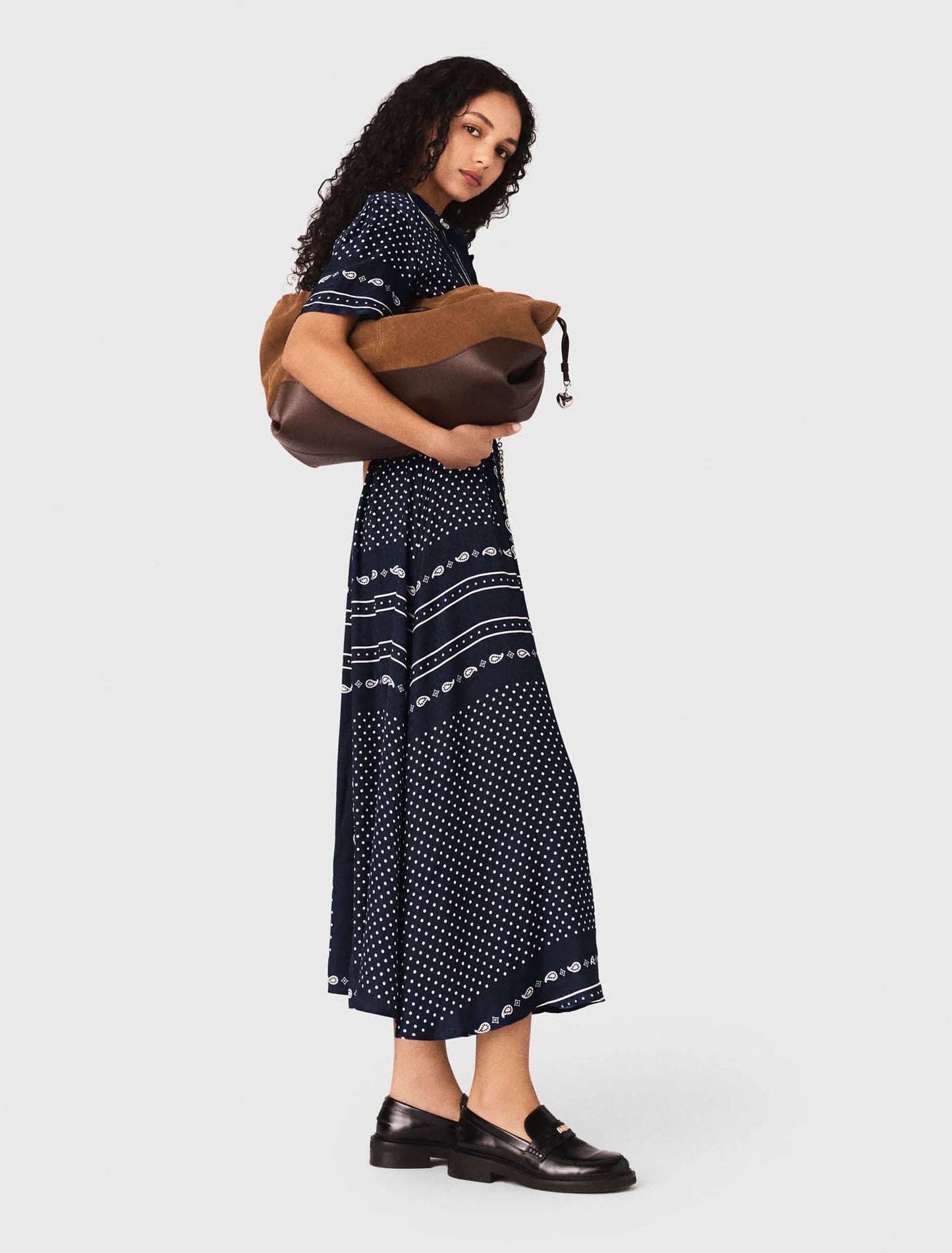 Flowy patterned maxi dress